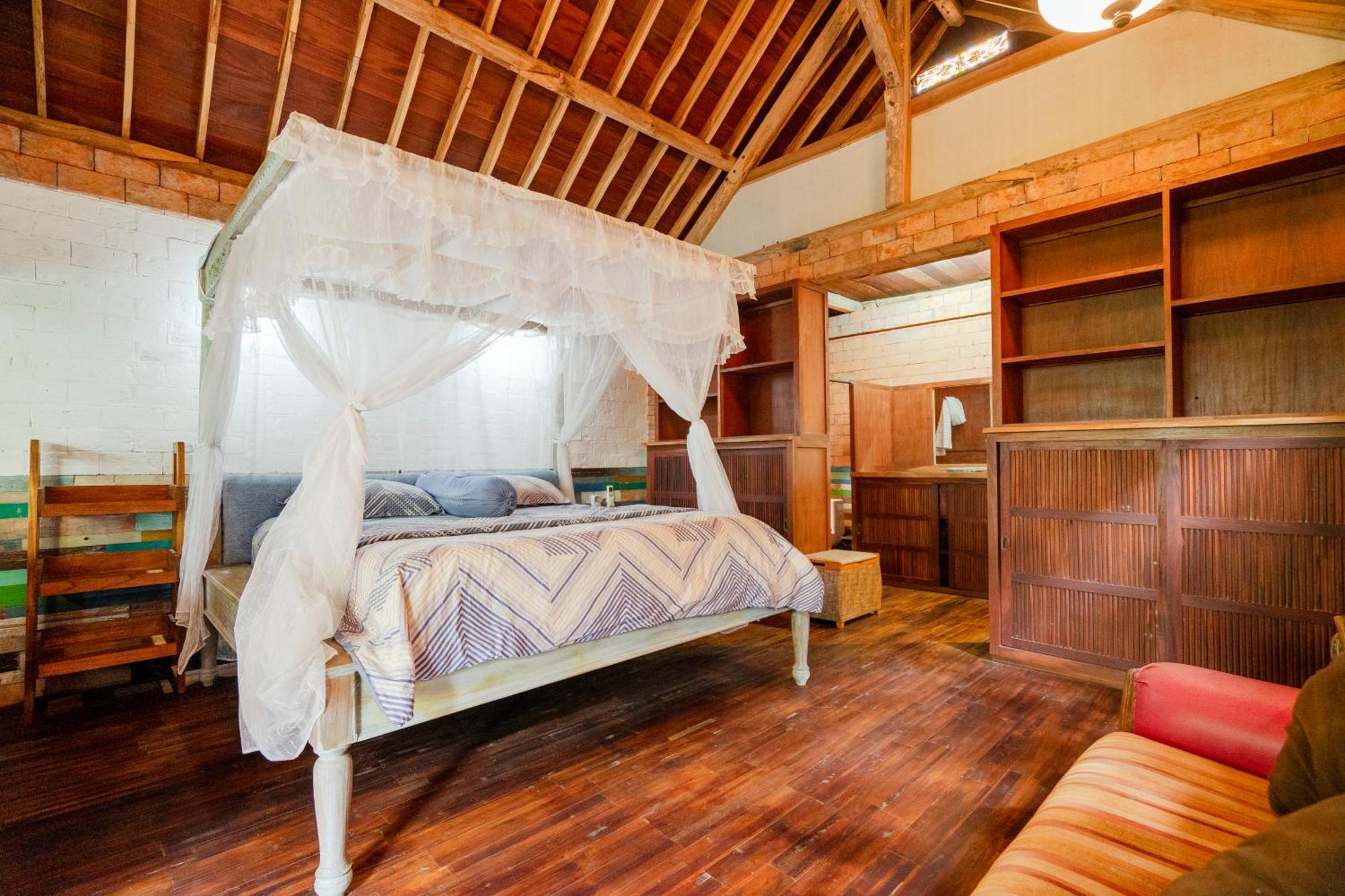 Harum Manis Cottages Jepara Bagian luar foto